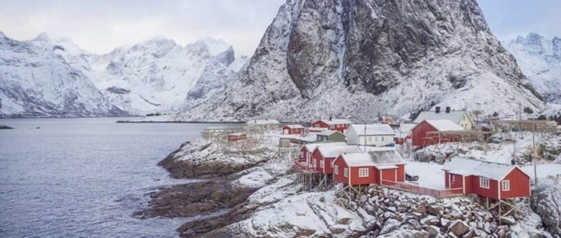 How to Draw the Lofoten Islands in Norway: A Visual Journey