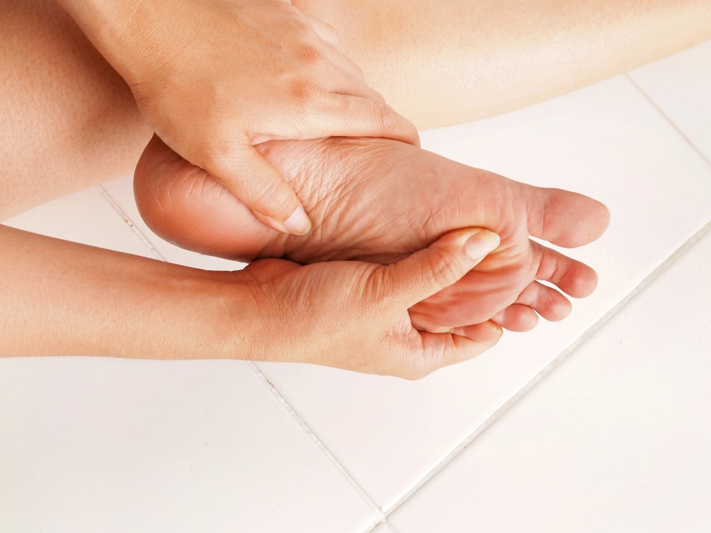 10 Tips to Stop Left Foot Vibrations