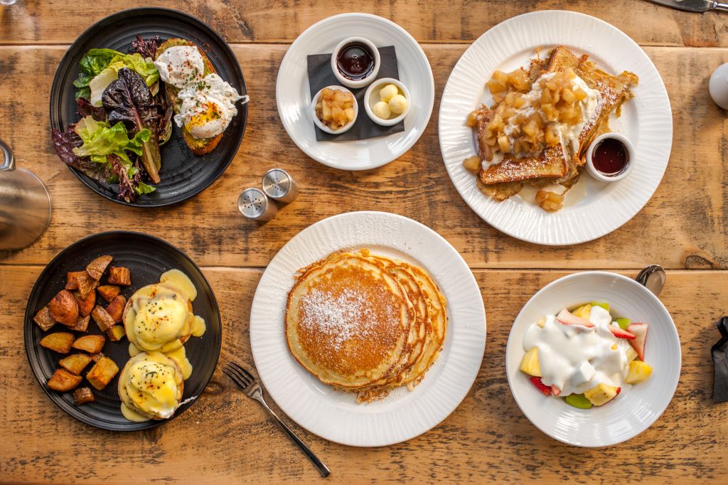 Farm-to-table Breakfast Options
