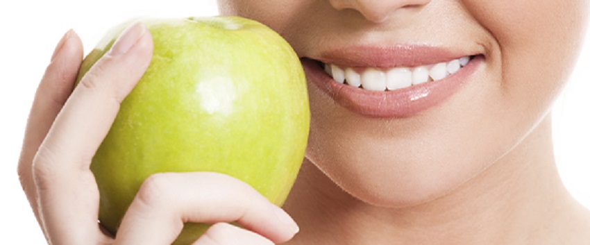 What is the greatest dietary risk for dental health