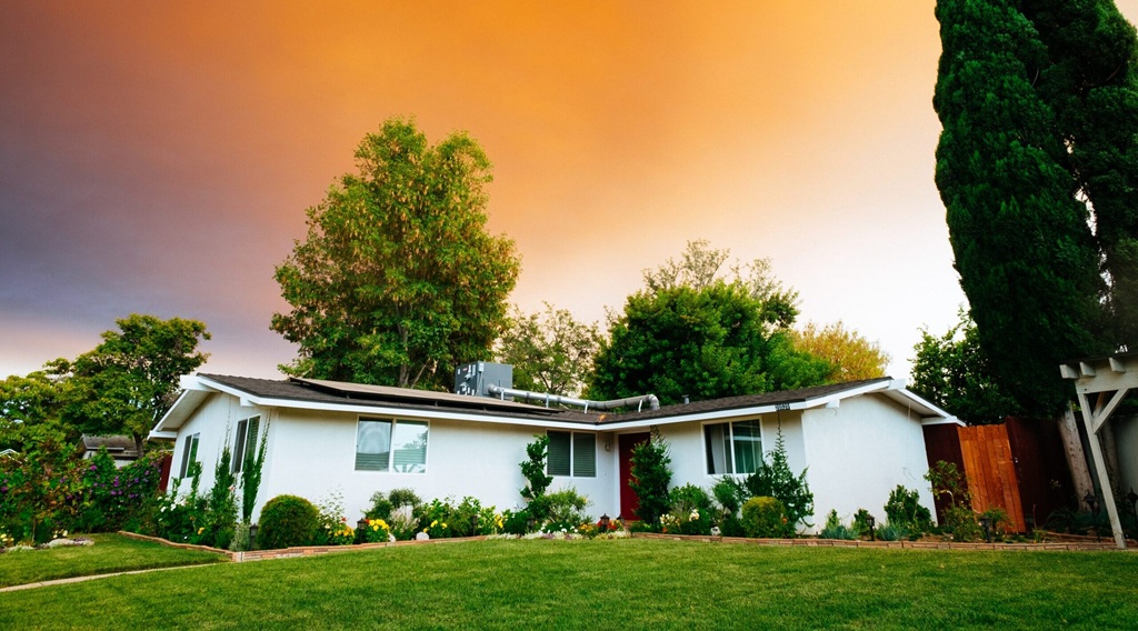 What is the best mulch for fire prone areas?