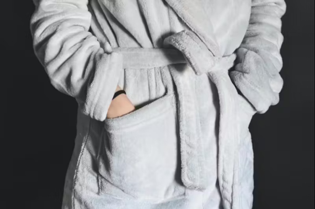 How to Layer Winter Clothes for Post-surgical Recovery