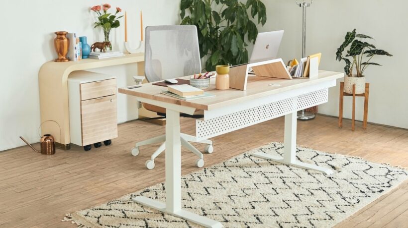 Illuminating Productivity: Choosing the Perfect Home Office Ceiling Lights in Miami, Florida